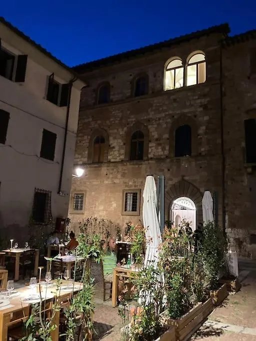 Palazzo Luparelli Boutique Apartment Colle Val D'Elsa