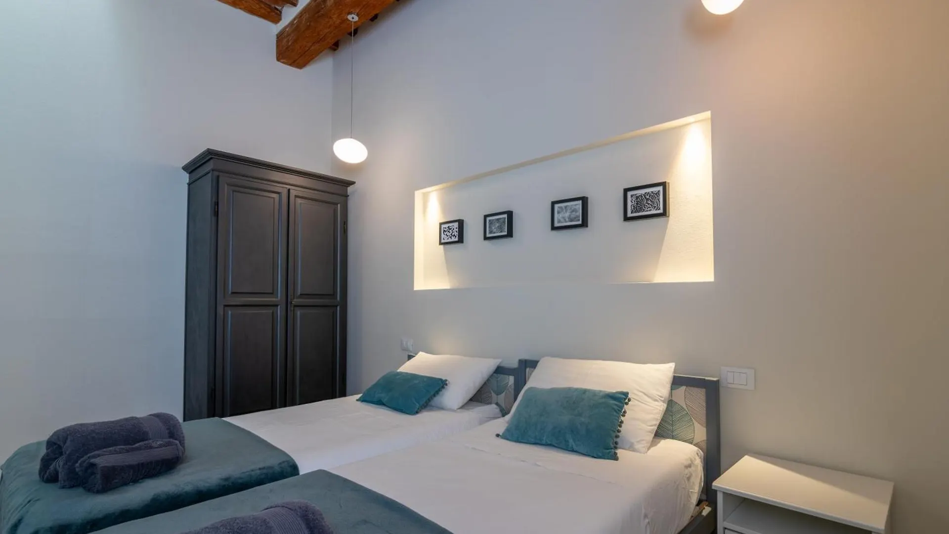 Palazzo Luparelli Boutique Apartment Colle Val D'Elsa Italie